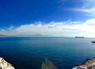 napoli vista mare porto
