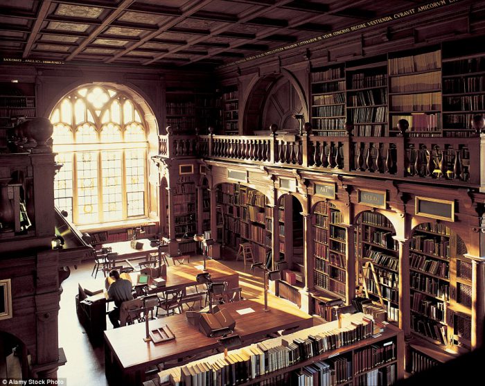 Quando Inizia L Università In Inghilterra