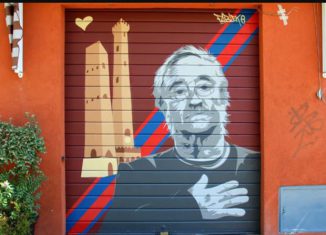 Immagini da Bologna per una playlist a tema
