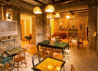 napoli neapolitantrips ostello interno