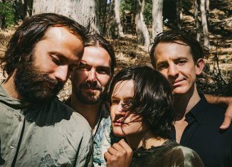 Two Hands dei Big Thief